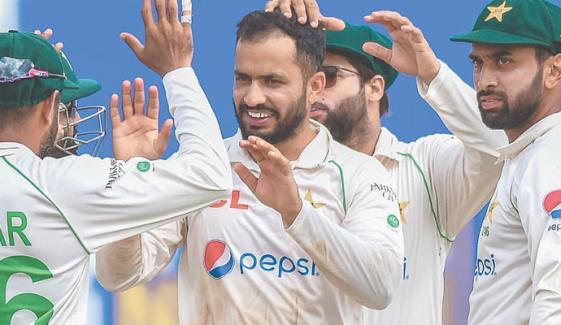 پاکستان میں پہلے ٹیسٹ میچز ڈرا کیوں ہوتے تھے؟ نواز نے وجہ بتادی