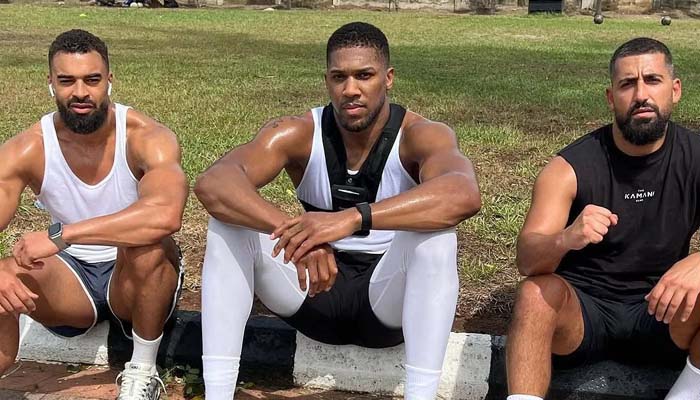 Anthony Joshua pays heartbreaking visit to funeral home after horror crash