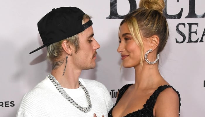 Hailey Biebers New Year snap fuels debate over Justin Biebers romance timeline