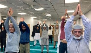 بریڈفورڈ کی جامعہ مسجد میں مردوں کی ورزش کلاس کی ویڈیو وائرل