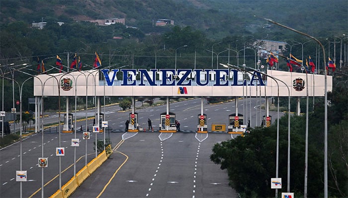 امریکی حملے کا نشانہ بننے والا وینز ویلا رقبے کے اعتبار سے دنیا کا 32 واں بڑا ملک ہے