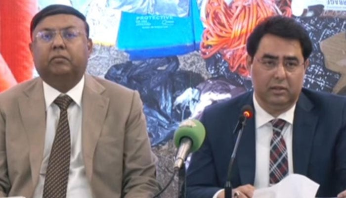 فوٹو: اسکرین گریب