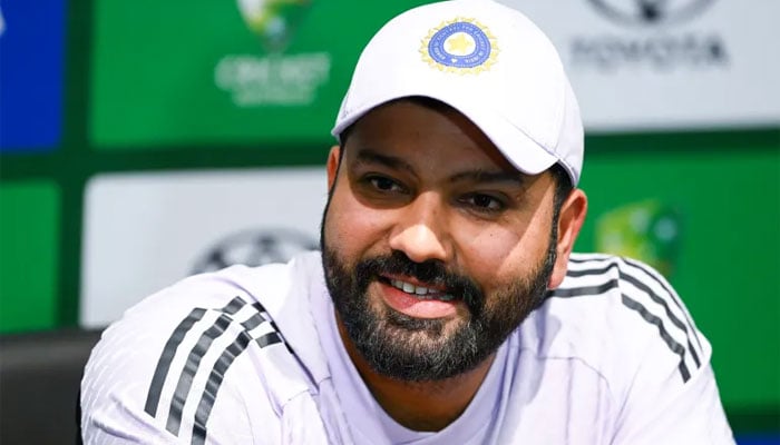 روہت شرما کا مداح کی بدتمیزی پر ردعمل