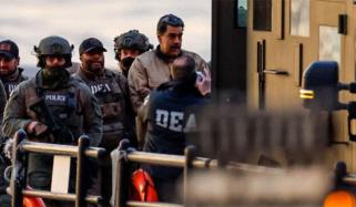 نیو یارک: نکولس مادورو کو ہیلی کاپٹر کے ذریعے عدالت منتقل کیا گیا 