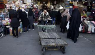 اسرائیل و امریکا کی حمایت کے اعلان کے بعد بعض گمراہ عناصر کو سڑکوں پر لایا گیا، ایران