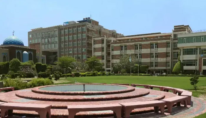 فوٹو: یونیورسٹی آف لاہور/ایکس