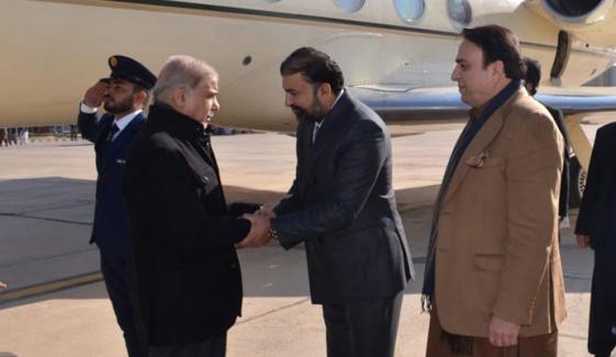 وزیراعظم شہباز شریف ایک روزہ دورے پر کوئٹہ پہنچ گئے