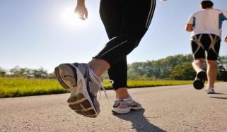 ورزش کولون کینسر کے مریضوں میں تھکن کم کرنے کیلئے مفید