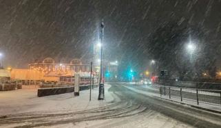 طوفان گوریٹی 99 میل فی گھنٹہ کی ہواؤں کے ساتھ برف برسا کر گزر گیا، معمولات زندگی متاثر