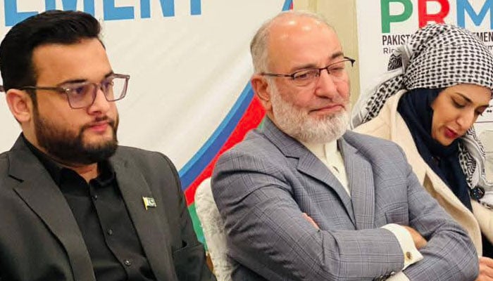 تصویر بشکریہ مشتاق احمد خان، فیس بک