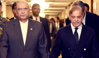 صدر اور وزیراعظم کی فتنہ الخوارج کیخلاف کامیاب آپریشنز پر افسران و جوانوں کی پذیرائی