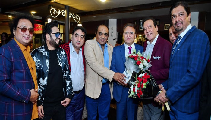 بہروز سبزواری کے انڈسٹری میں 50 برس مکمل، نامور فنکاروں کا خراج تحسین