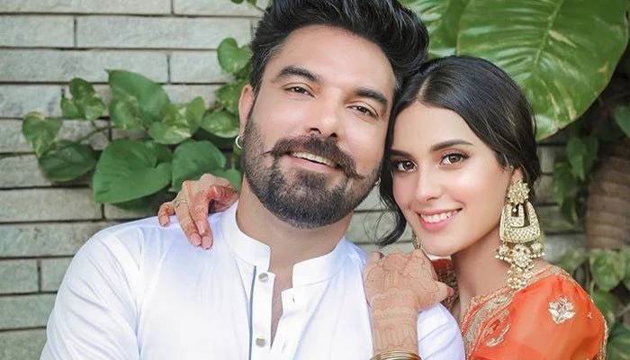 Iqra Aziz shares emotional note for husband Yasir Hussain amid pregnancy