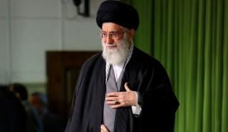 ایرانی قوم مضبوط، طاقتور اور باخبر ہے، علی خامنہ ای