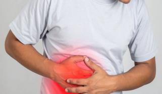 ہرنیا کیا ہے؟ روزمرہ کی وہ عادتیں جو ہرنیا کے خطرے کو بڑھا سکتی ہیں