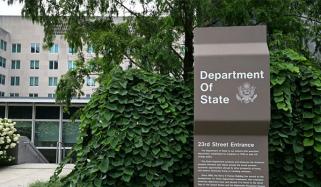 امریکی صدر ڈونلڈ ٹرمپ کی سخت امیگریشن پالیسی کے سبب امریکا نے 1 لاکھ سے زائد ویزے منسوخ کیے