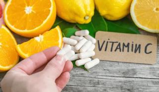 کیا وٹامن سی سپلیمنٹس سے گردے کی پتھری کا خطرہ بڑھ جاتا ہے؟