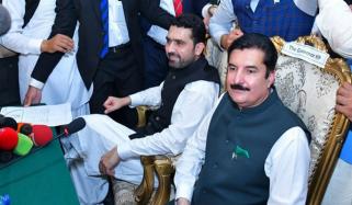 گورنر خیبر پختونخوا کا وزیراعلیٰ سہیل آفریدی کو اہم سیاسی مشورہ دیدیا