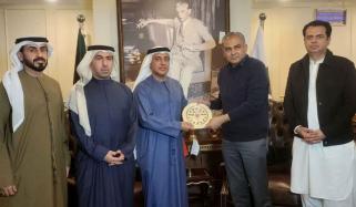 پاکستان، یو اے ای کا پری امیگریشن کلیئرنس لانے کا فیصلہ 