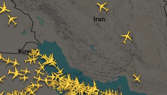 ایرانی فضائی حدود ہر قسم کی پروازوں کے لیے عارضی  بند