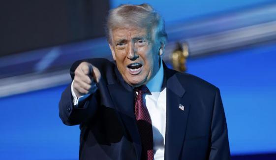 ’ٹرمپ ایران پر زور دار اور فیصلہ کن حملہ چاہتے ہیں‘