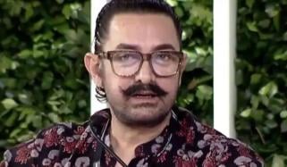 اینٹی انفلامیٹری ڈائٹ سے 18 کلو وزن اور مائیگرین میں کمی آئی: عامر خان کا انکشاف