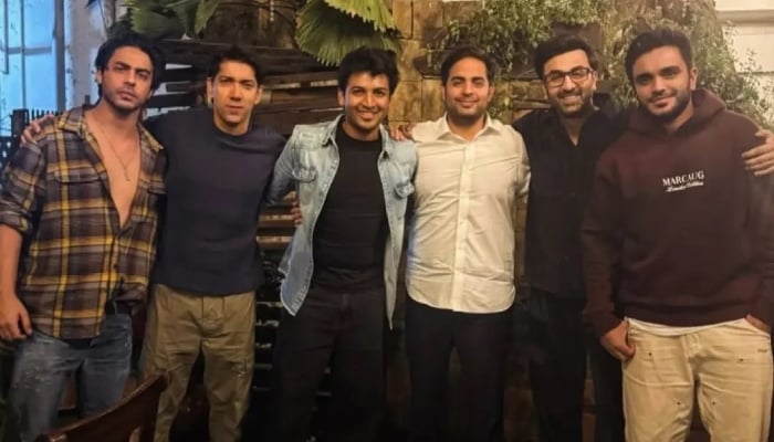 Aryan Khan, Ranbir Kapoors rare candid snap leaves fans buzzing