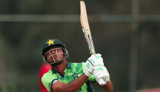 انگلینڈ نے پاکستان کو 37 رنز سے ہرا دیا