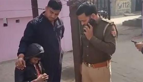 ماں کے مرنے پر کوئی رشتہ دار نہیں آیا، 10 سالہ بچہ تنہا پوسٹ مارٹم کروانے پہنچ گیا