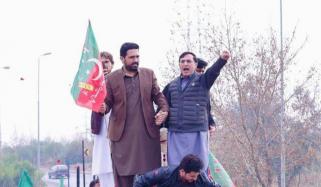 ہمارا ایک نہیں بلکہ دو بار مینڈیٹ چوری ہوا، بیرسٹر گوہر