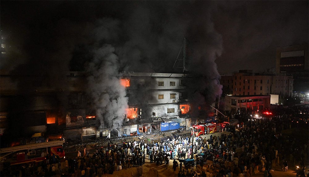 گل پلازا آتشزدگی، گمشدہ افراد میں سکھر کا محمد اطہر بھی شامل