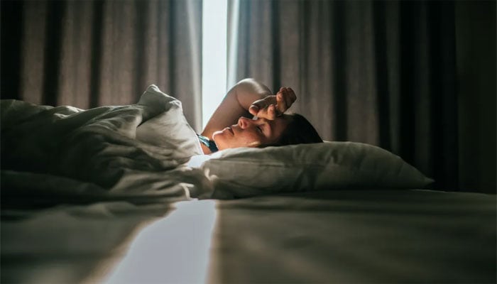 اچھی نیند سے پیٹ کی چربی کم اور بریسٹ کینسر کا خطرہ گھٹتا ہے، ماہرین صحت