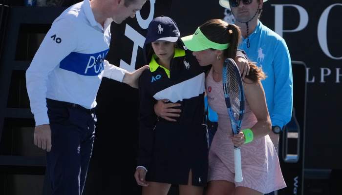 Sonmez steps in to rescue collapsing ball girl while making tennis history