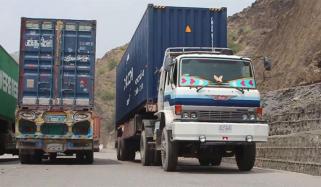 رواں مالی سال کے 6 ماہ میں بڑے شعبوں کی برآمدات گرگئیں