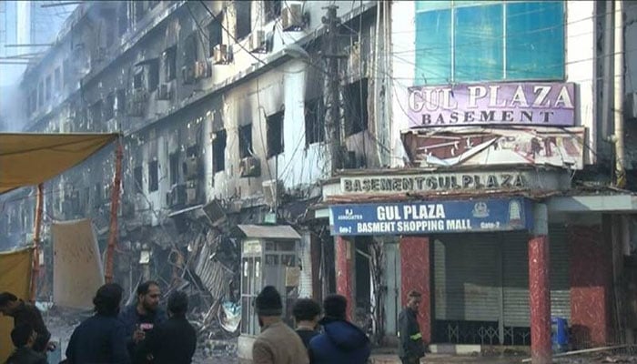 گل پلازا میں نقشے کے برخلاف 1200 دکانیں بنائی گئیں، ایس بی سی اے