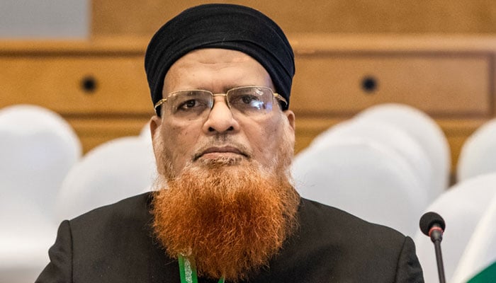 کراچی جیسے شہر میں آگ پر قابو نہ پانا سوالیہ نشان ہے: مفتی تقی عثمانی