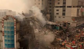 سانحہ گل پلازا: لاپتہ افراد میں مزید 10 کا اضافہ، تعداد 81 ہوگئی