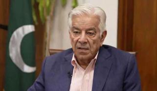 حکومت مذاکرات میں سنجیدہ ہے لیکن پی ٹی آئی نہیں: خواجہ آصف