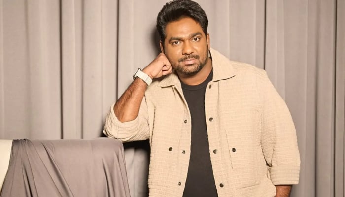 Zakir Khan shocks with major career announcement: ‘I’m going’