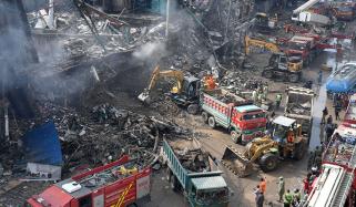 گل پلازا کے ملبے سے نکلنے والا کیش متعلقہ اداروں کو دے دیا، چیف فائر افسر