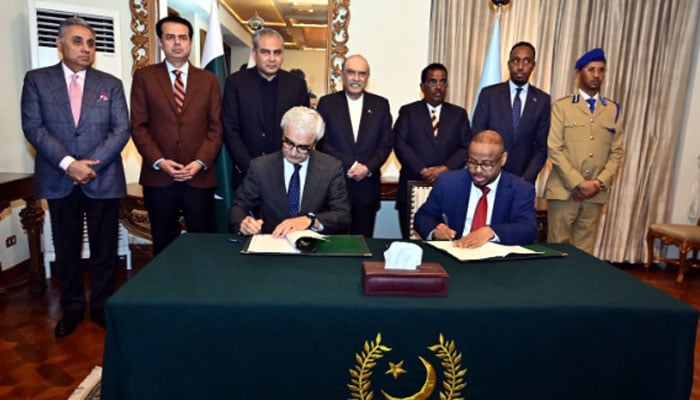 فوٹو بشکریہ سوشل میڈیا