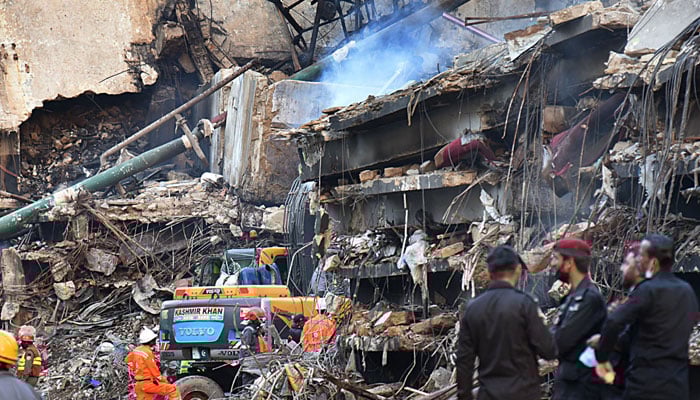 کراچی: سانحہ گل پلازا کا مقدمہ درج کر لیا گیا