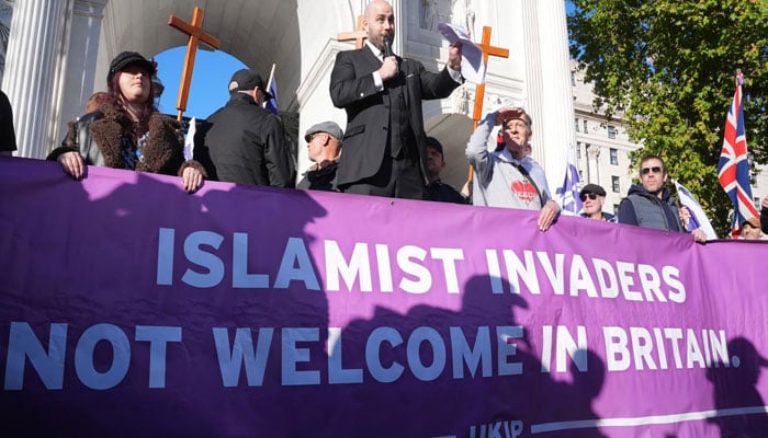 یو کے مسلم مخالف انڈیپنڈنٹ پارٹی کی مشرقی لندن میں مظاہرہ کرنے کی کوشش پر دوبارہ پابندی عائد