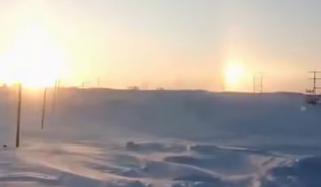 آسمان پر بیک وقت 2 سورج دیکھ کر شہری حیران