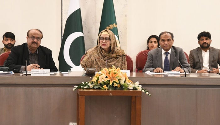 قومی اسمبلی کی قائمہ کمیٹی مذہبی امور کا اجلاس۔فوٹو: نیشنل اسمبلی آف پاکستان