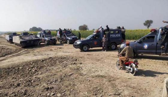 رحیم یارخان، چھوٹو کوش ڈکیت نے 21 ساتھیوں سمیت ہتھیار ڈال دیئے