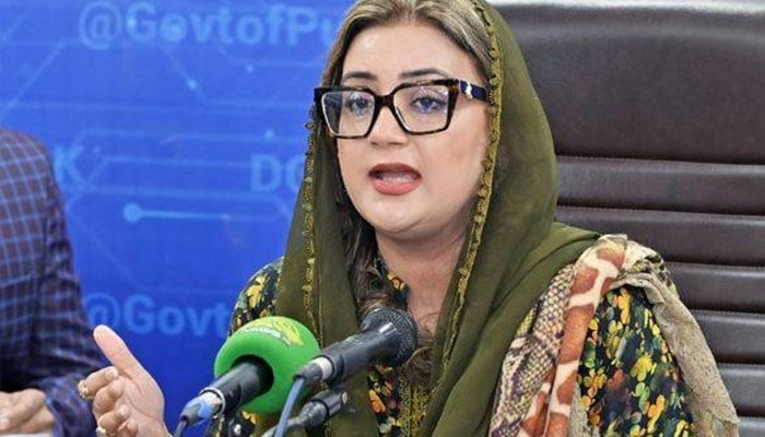 وزیرِ اطلاعات پنجاب عظمیٰ بخاری---فائل فوٹو