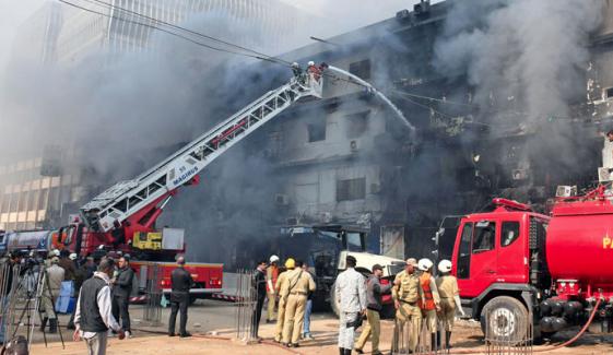 سانحہ گل پلازا: شہداء کے لواحقین کا اپنے پیاروں کی لاشوں کا مطالبہ