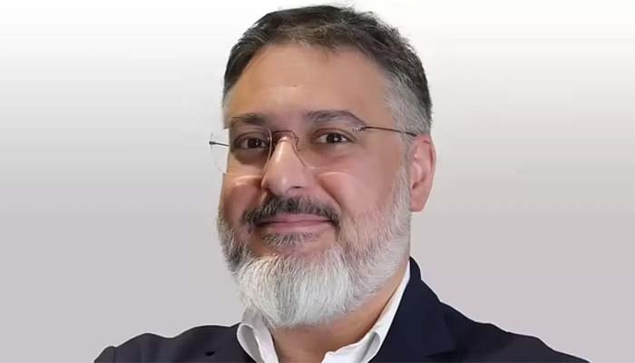 Nearly 100 children found to be harmed by GOSH surgeon, review