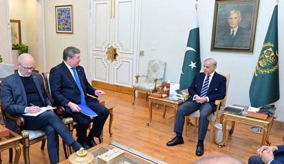 یورپی یونین سے تمام شعبوں میں تعاون مضبوط بنانے کیلئے پرعزم ہیں، وزیراعظم